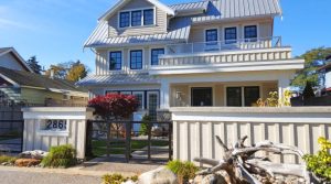 Residential Beach House with Metal Roof – Expert Roofing Contractor Services