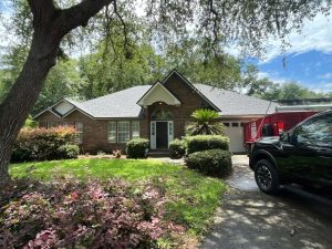 New Owens Corning Duration architectural shingle roof in Williamsburg Gray installed on a home in Mandarin FL 32258.